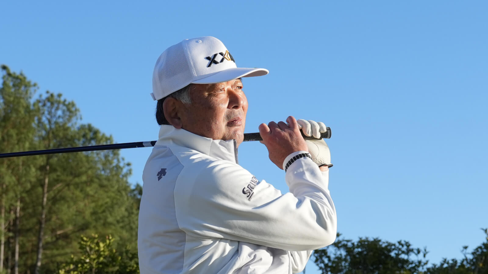 スポーツネックレス