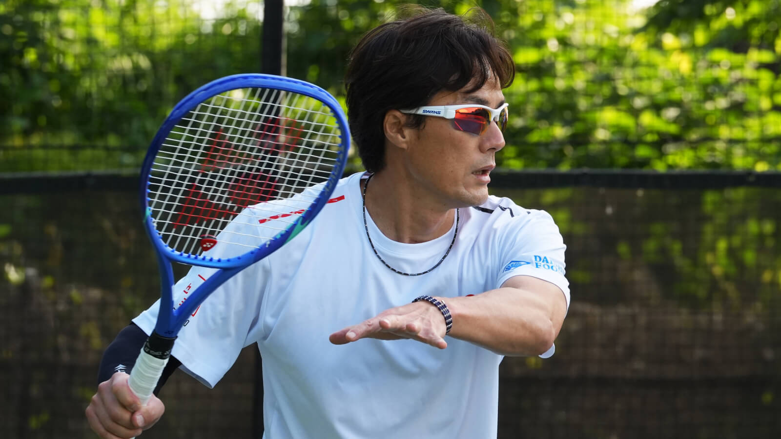 テニス 松井俊英