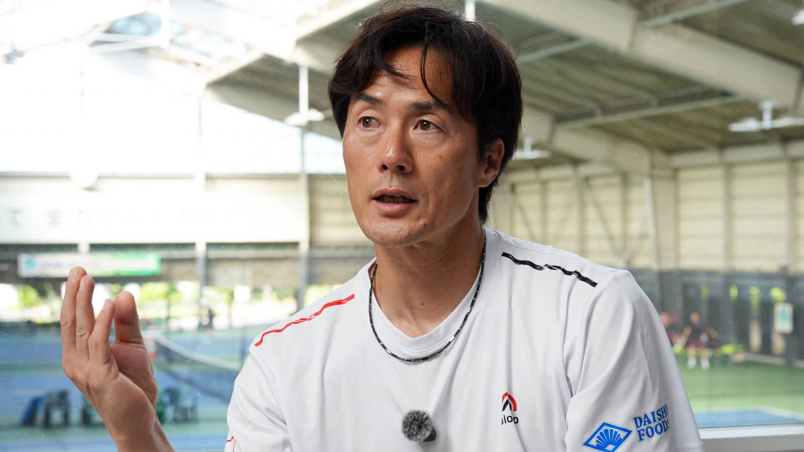 テニス 松井俊英